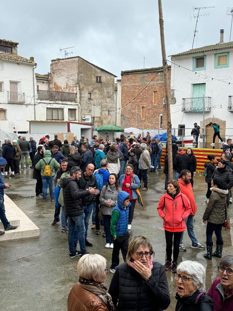 Imagen Éxito del I Festival Llitera Viva en Camporrells pese a la lluvia