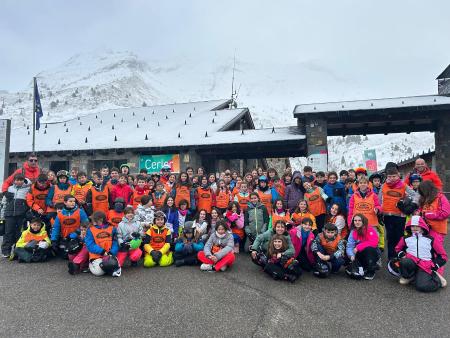 Imagen Abiertas las inscripciones de la Campaña de Esquí Escolar 2026 de la...