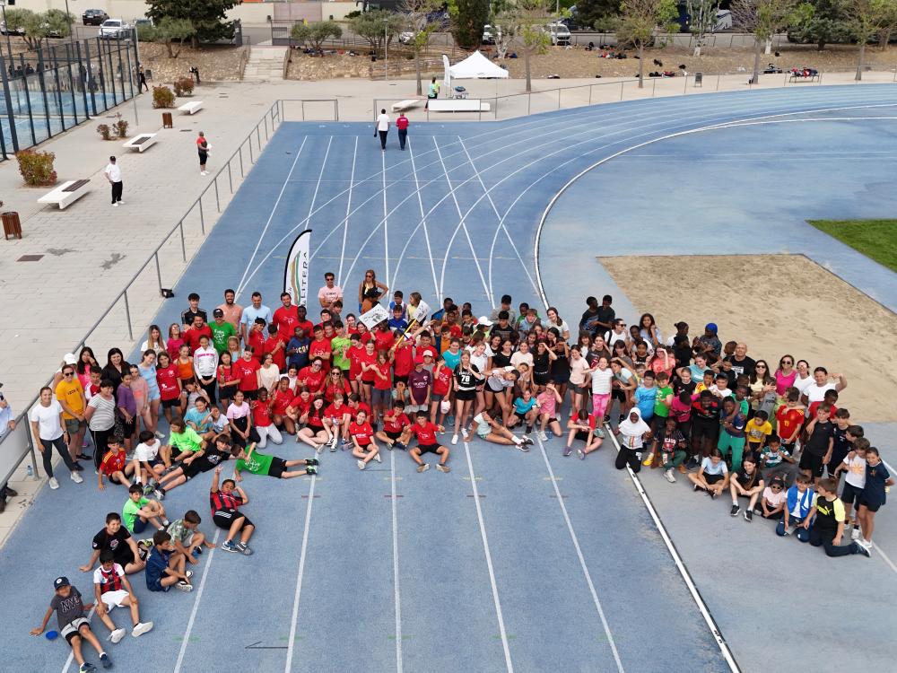 Imagen La Litera une a 170 escolares en una jornada de deporte y convivencia de toda la comarca